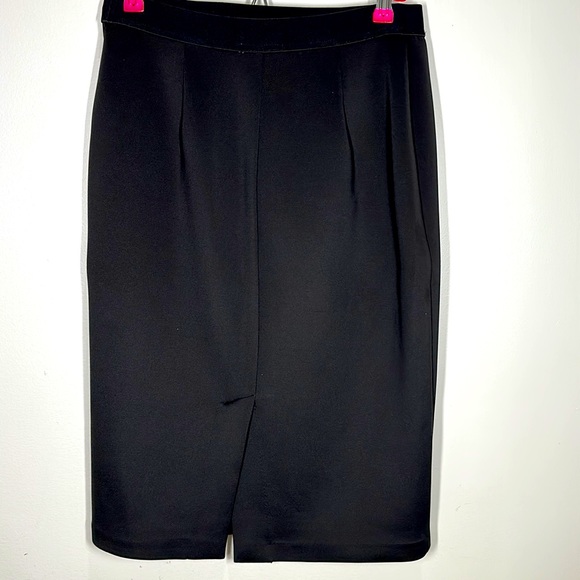 Pencil Under the Knee Skirt - Picture 2 of 4
